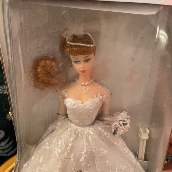 Wedding Day Barbie c. 1996 - Picture 2 of 4